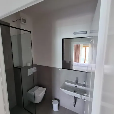 Maison d'hôtes 43 Lini