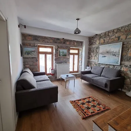 43 Guest house