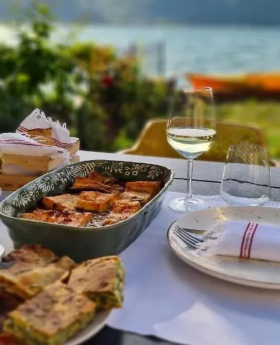 43 بيت ضيافة Lini