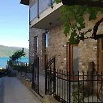 43 Πανσιόν 4*