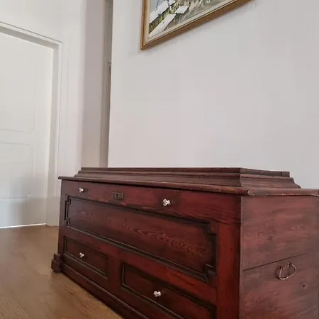 בית הארחה 43